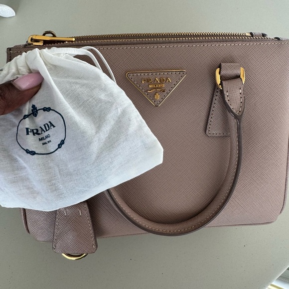 PRADA GALLERIA BAG - Picture 11 of 12